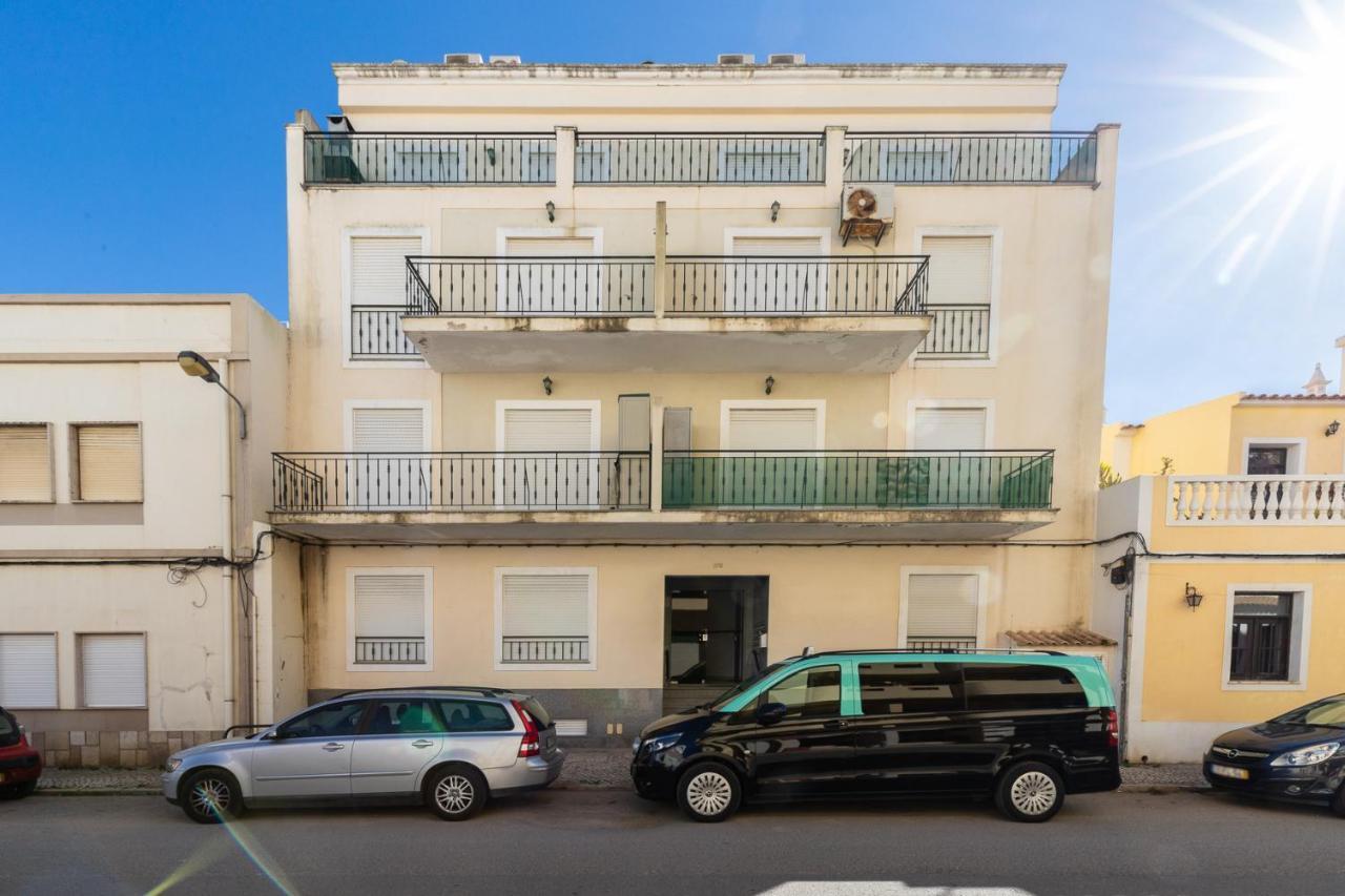 Beach Front View Armacao De Pera Flat Екстериор снимка